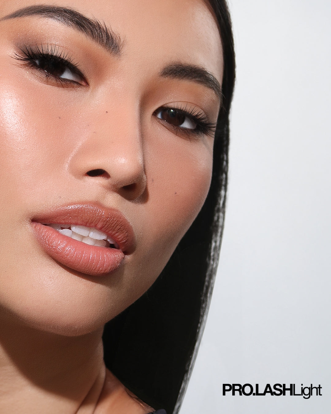 PRO.LASH: LIGHT