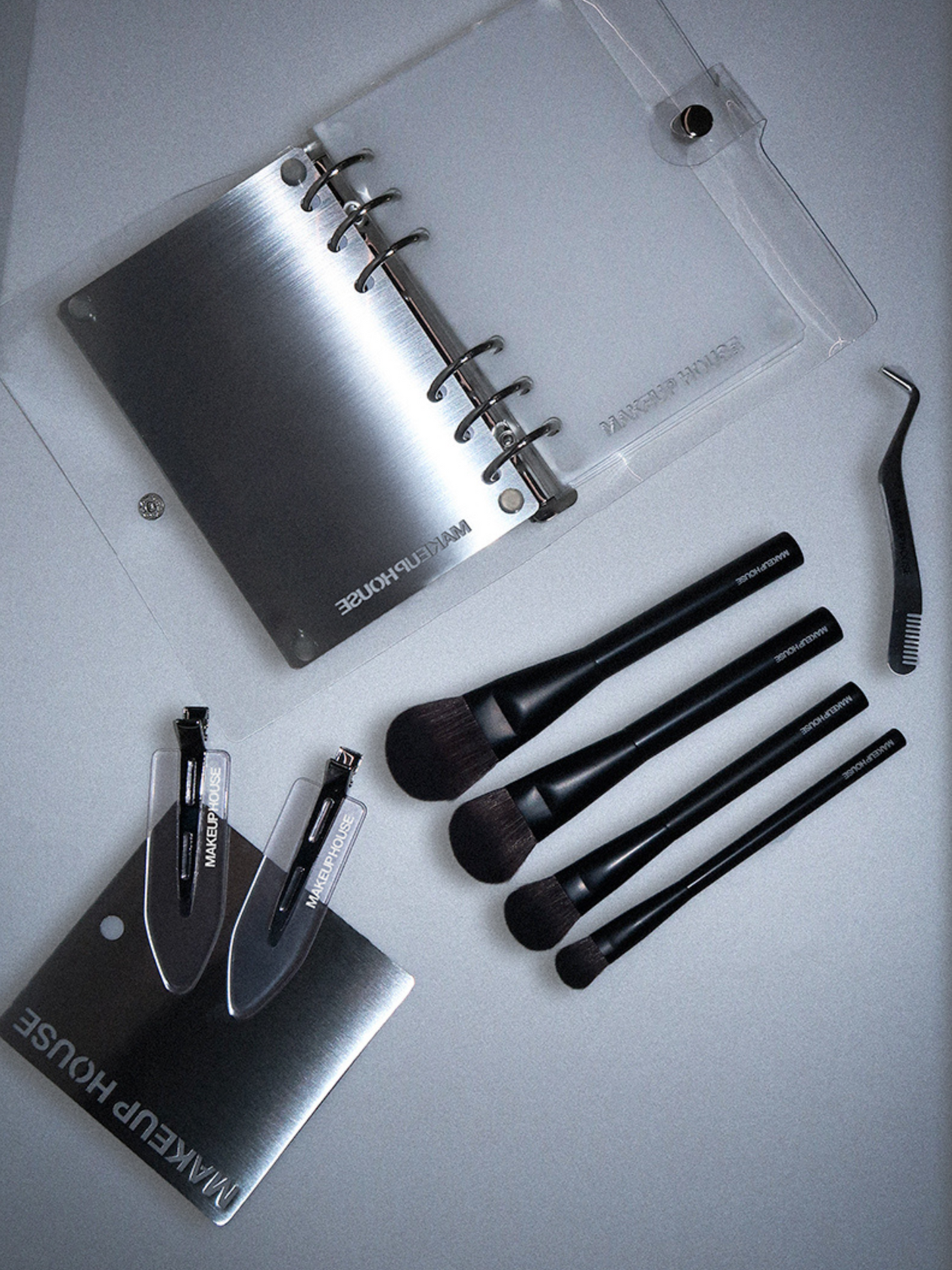 THE ARTIST KIT
